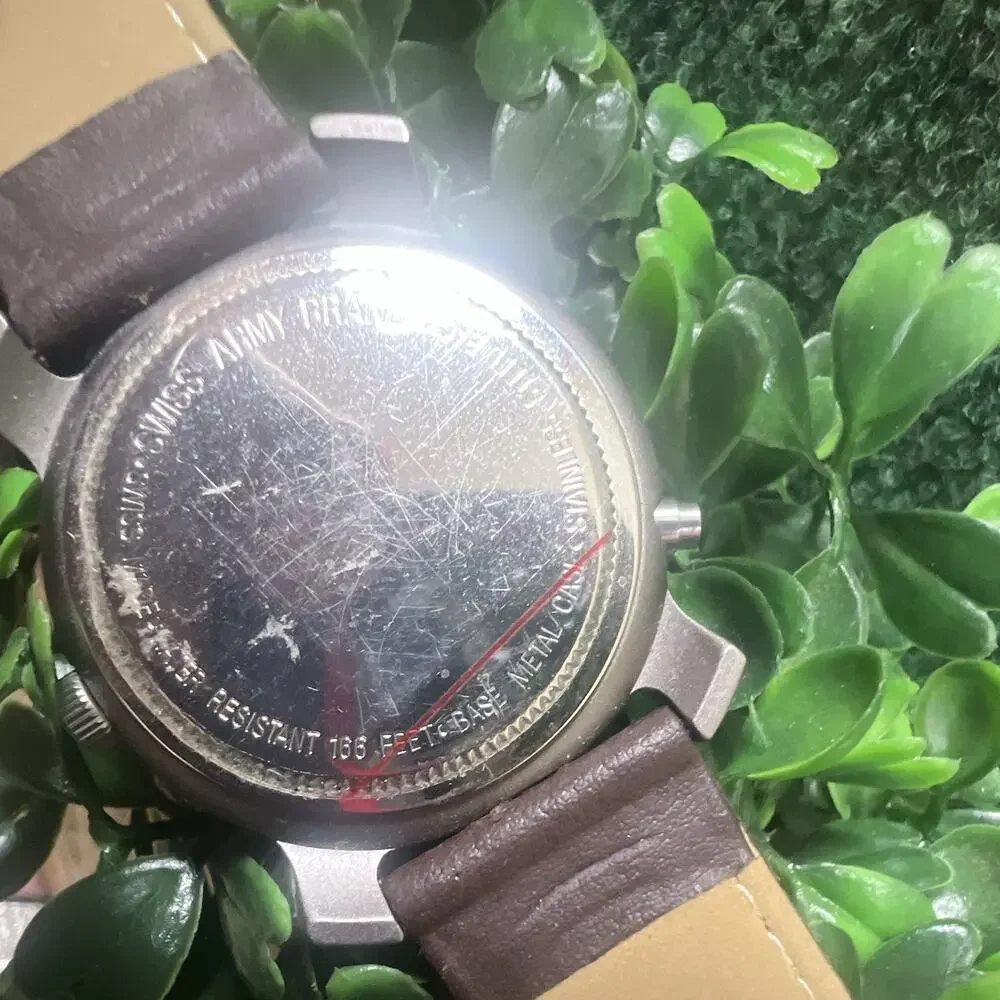 Swiss Army Quartz Analog Watch Date 100m Beige Dial Brown Leather Strap